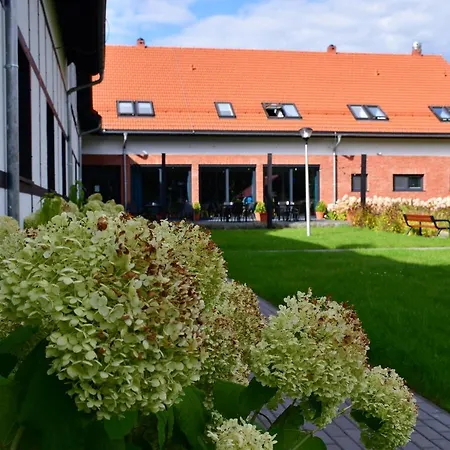 Mazurskie Centrum Rehabilitacji-debowa Gora Chata *